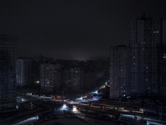 Украин эрчим хүчний дэд бүтцээ сэргээн засахаар ажиллаж байна 