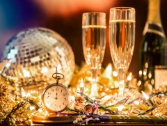 Шинэ жил дурсамж хөглөнө