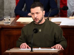 Володимир Зеленский АНУ-аас Оросын эсрэг хоригоо чангаруулахыг хүслээ