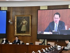 Цахим систем ашиглан иргэдийн оролцоог хангах, санал авах журам батлах тухай тогтоолыг батлав