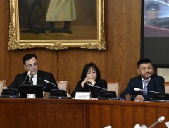 Ковид-19 цар тахалтай тэмцэх хуулийн биелэлтийн холбогдох байгууллагуудын мэдээлэл сонслоо