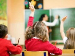 Боловсролын салбар ажиллах хүчний хомсдолд анхаарах шаардлагатай байна