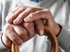 Эрэгтэйчүүдийн дундаж наслалт эмэгтэйчүүдээс 10 жилээр бага байна