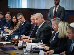 Израилын засаг захиргаа Иордан голын Баруун эргийн 9 сууринг хуульчлан зөвшөөрөхөөр шийдвэрлэжээ