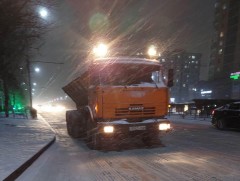 Халтиргаа гулгаа үүсэхээс урьдчилан сэргийлж 51 тонн бодис, 43.5 тонн давс цацаад байна