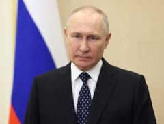 Оросын Ерөнхийлөгч Владимир Путин Умард Кавказад хийх айлчлалаа хойшлуулжээ