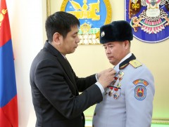 Нийслэл, дүүргийн Цэргийн штаб, Зэвсэгт хүчний алба хаагчдыг шагналаа