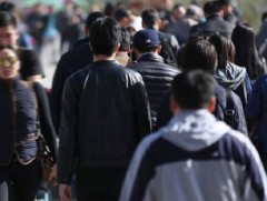 Иргэд төрийн байгууллагын ажилтны буруутай үйлдлээс шалтгаалан хохирсоор байна