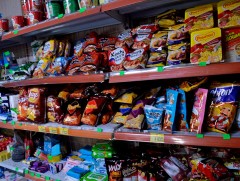 Худалдаалж буй хүнсний бүтээгдэхүүний 60 гаруй хувь нь чихэрлэг хүнс байна