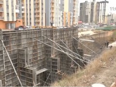 Цагаан байрнаас 