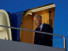 АНУ-ын Ерөнхийлөгч Их Британид айлчлал хийж байна