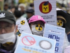 Фүкүшима АЦС-аас цэвэршүүлсэн усыг далайд цутгах Японы төлөвлөгөөг БНСУ-ын иргэд эсэргүүцэв