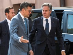 Э.Блинкен: АНУ Украинд нэг тэрбум ам.долларын шинэ багц тусламж үзүүлнэ  