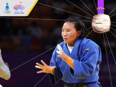 А.Адьяасүрэн 