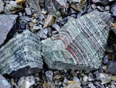 Төмрийн баяжмалын анхны арилжааны нийлүүлэлт эхэллээ 