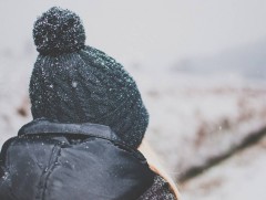 Хүйтэн сэрүүний улиралд малгай өмсөж хэвшихийг зөвлөлөө