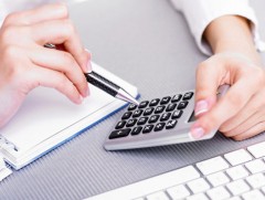 Хувиараа хөдөлмөр эрхэлж орлого олсон бол нэг хувийг нь төлнө