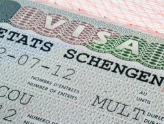 Шенгений бүсэд шилжих хөдөлгөөн тулгамдсан асуудал болж байна