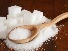 Сахараас бид 