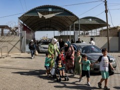 Газын зурвасаас гадаадын болон бэртэж гэмтсэн Палестины иргэдийг анх удаа гаргаж эхэллээ