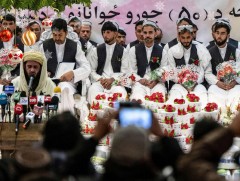 Афганистан улсад зардал өндөр шалтгаанаар нэг дор олноор хуримлах болжээ