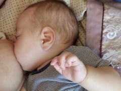 Хүүхдийг эхийн сүүгээр хооллох нь амьсгалын замын халдвар авах эрсдэлийг 72 хувь бууруулдаг 