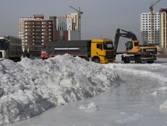 Суваг татах, мөс зөөх, далан босгох ажилд хүн хүч, техник хэрэгсэл дутагдалтай байна