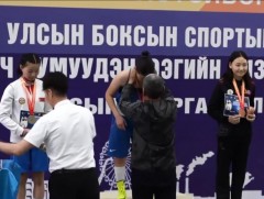 Боксын өсвөр үеийн Улсын аварга шалгаруулах тэмцээн Өмнөговь аймагт боллоо