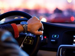 Такси үйлчилгээнд тавих аюулгүй байдлын хяналт хангалтгүй байна