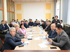 Шелехов хотын багш, дасгалжуулагч нартай туршлага солилцох уулзалт зохион байгуулж байна