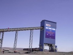 Нүүрсийг галт тэрэгний хөдөлгөөн дунд ачих боломжтой боллоо