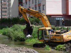 Сэлбэ голын голдирлыг тэлж, түшиц хана барих ажлыг эхлүүллээ