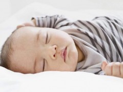 Хүүхэд хоногт хэдэн цаг унтаж амрах хэрэгтэй вэ