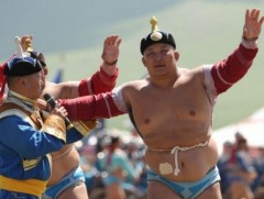 Даян аварга Н.Батсуурь Д.Хүдэрбулгыг амлан авлаа