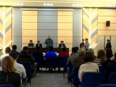 Улсын хэмжээнд хоёр байгууллагад торгон үр үржүүлэх тусгай зөвшөөрөл олголоо