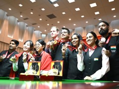 Монголд болсон снукер бильярдын ДАШТ-д Хонгконгийн Нг Он-И, Энэтхэгийн Камал Чавла нар түрүүллээ