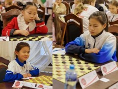 Дэлхийн гурван аваргатай боллоо