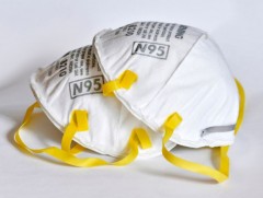 Агаарын бохирдолтой үед N95 бүхий шүүлтүүртэй маск зүүхийг зөвлөлөө 