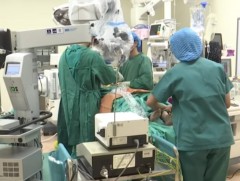 УГТЭ өнчин тархины хорт хавдрын 130 тохиолдолд амжилттай мэс засал хийгээд байна