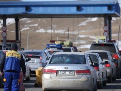 5000 төгрөгийн хураамж төлдөг болсноос хойш хотоос гарах орон нутгийн дугаартай тээврийн хэрэгслий..