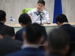 Улсын сургууль, цэцэрлэггүй 12 хороонд газрын асуудлыг шийдвэрлэв