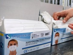 Амны хаалт зүүж, халдвараас сэргийлэх зөвлөмж өгдөг ч сурагчид олон цагаар зүүж чадахгүй байна