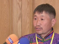 Монгол малчдын төлөөлөл цөлжилтийн эсрэг олон улсын хуралд оролцож, илтгэл хэлэлцүүллээ