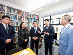 УИХ-ын дарга Д.Амарбаясгалан Кэмбрижийн их сургууль дахь Монгол ба Өвөр Ази судлалын төвийн үйл аж..