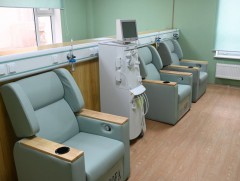 Хан-Уул дүүргийн нэгдсэн эмнэлэг диализийн тасагтай боллоо