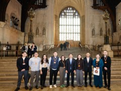 УИХ-ын дарга Д.Амарбаясгалан Британийн технологийн компанид ажиллаж буй монгол залуустай уулзлаа