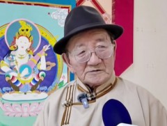 Эсгий урлал 2500 жилийн өмнөөс үүссэн байна