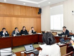 Хэвлэл мэдээллийн чиглэлээр хийсэн судалгааны тайланг сонслоо