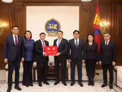 Эрхтэн, эд эс шилжүүлэн суулгах тухай хуулийн төсөл өргөн мэдүүллээ