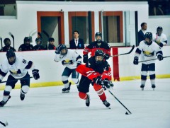 Монголын хоккейчид эхний хожлоо авлаа